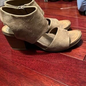 Tan sueded sandals